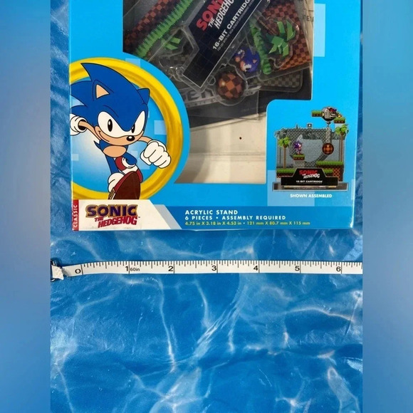 Sonic the  Hedgehog- 16 Bit Acrylic Stand - BNIB - 🔵🟠🔴🦔🦊🥚 - Picture 3 of 7